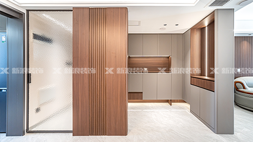 現(xiàn)代簡約 | 東風(fēng)映